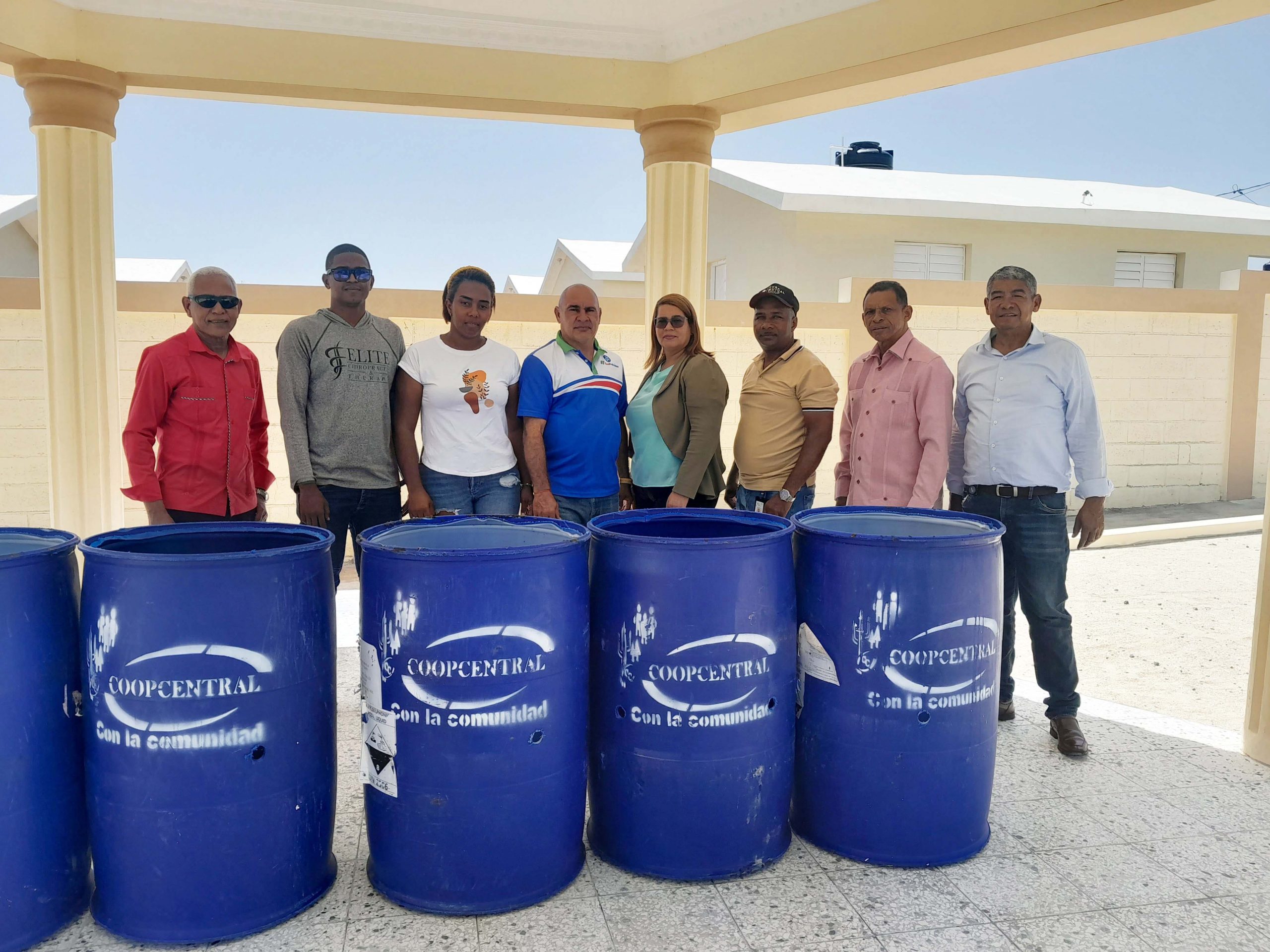 Donaciones de Tanques para Basura y Alcancías
